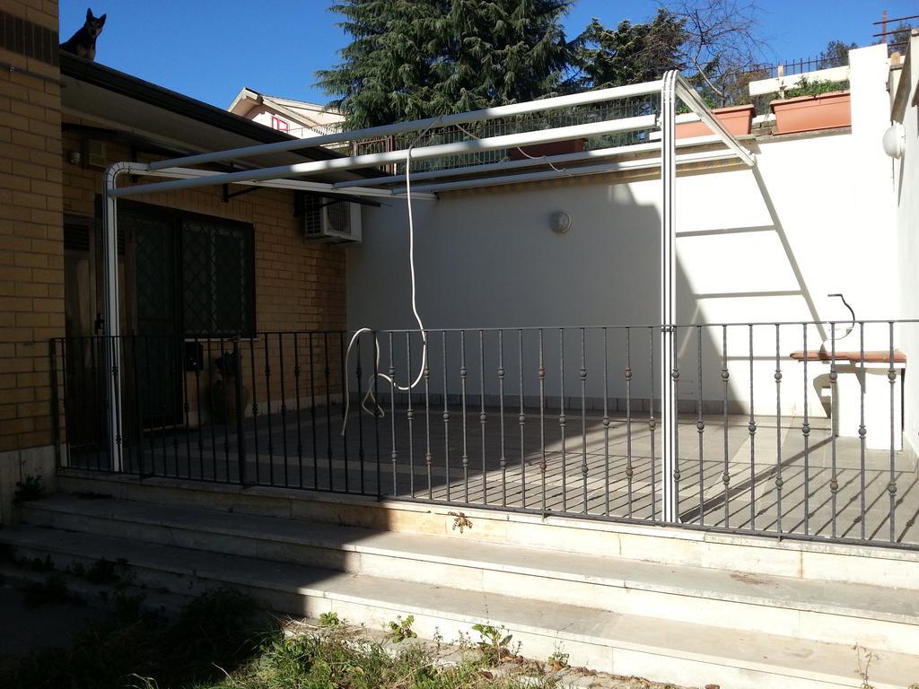 Apartamento Casa Livia Metro C Bolognetta Roma Exterior foto